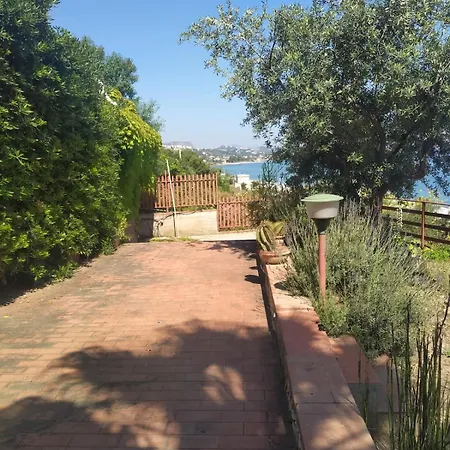 Apartment La Pergola Sul Mare Mandra Capreria