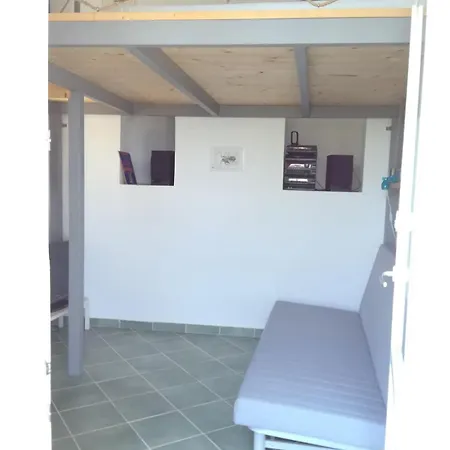 La Pergola Sul Mare Apartment *